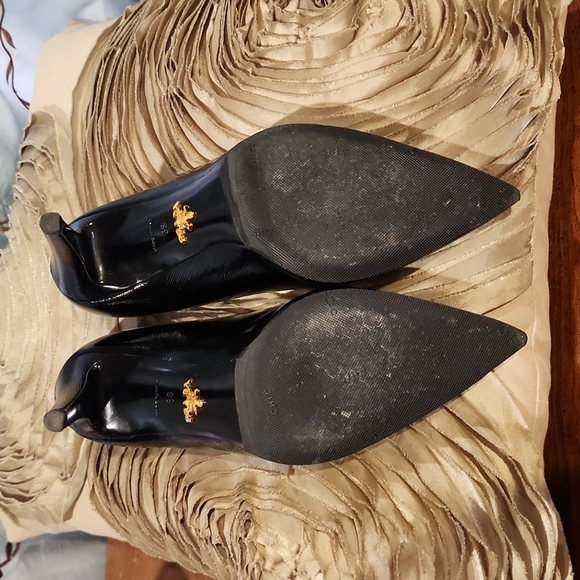 ❌SOLD❌Authentic Prada shoes size 38 - Picture 5 of 10